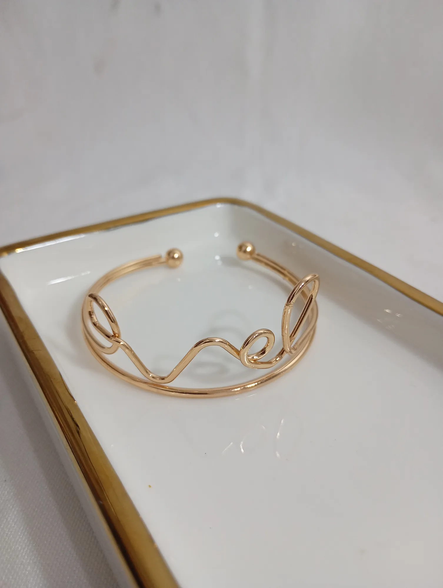bracelete dourado regulável — foto 1